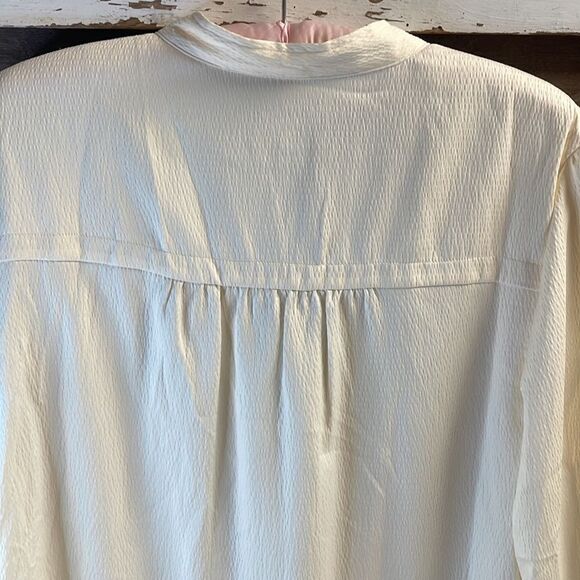 Charter Club Ladies Button-Down Shirt Long-Sleeve , Ivory, Size 16 - Picture 6 of 7